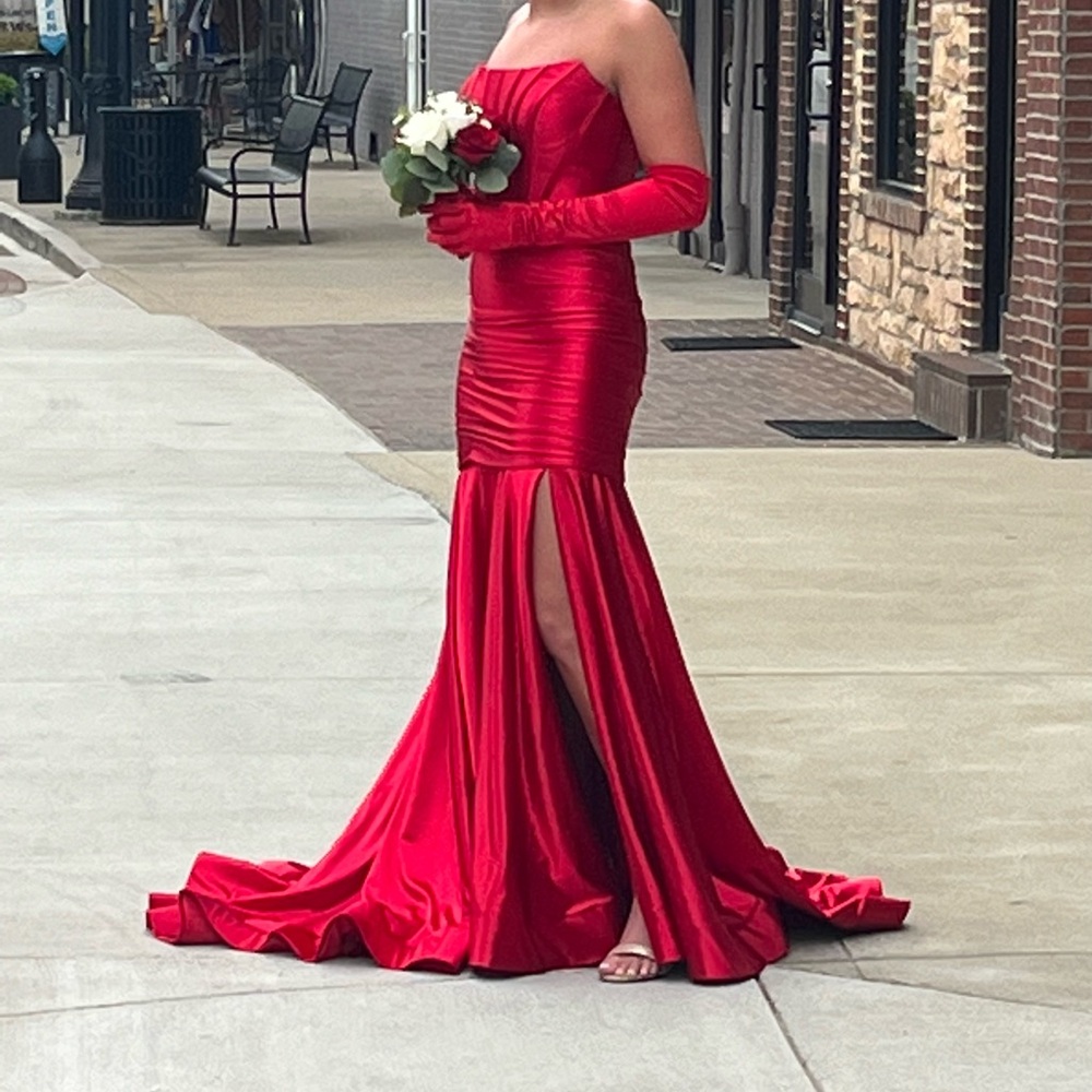 Sherri Hill Formal Dress - RED - worn once, no alterations - perfect condition